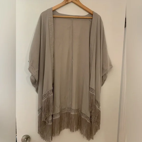 Talula Fringe Cardigan - Picture 3 of 3